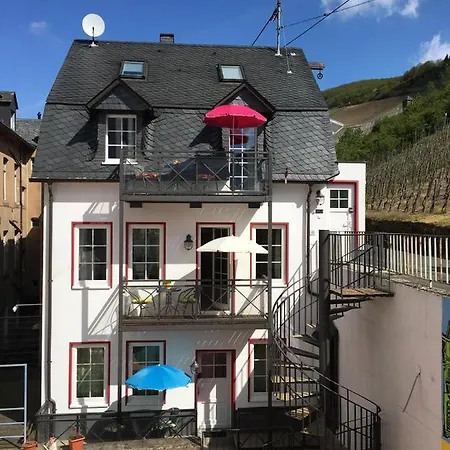 Mosel Ferienhaus Reblaus Zell an der Mosel Esterno foto